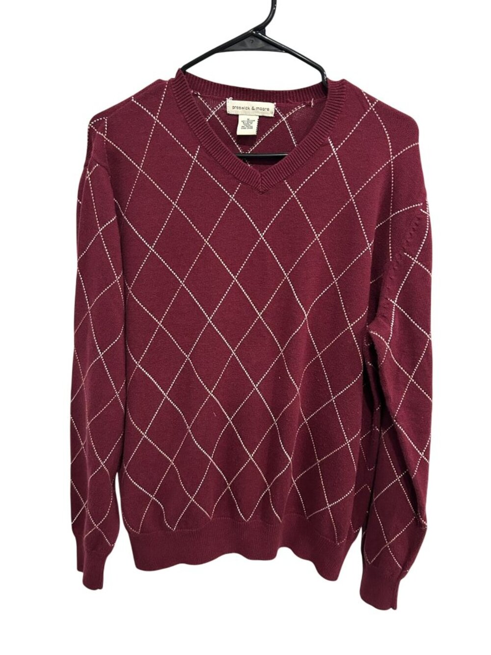 Preswick & Moore Medium Burgundy Argyle Mens V-Neck Sweater Dark Academia